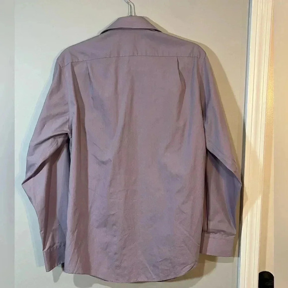 Men’s dress shirt by Croft & Barrow in dusty purple/lilac size 15 and 32/33 EUC - Picture 6 of 6